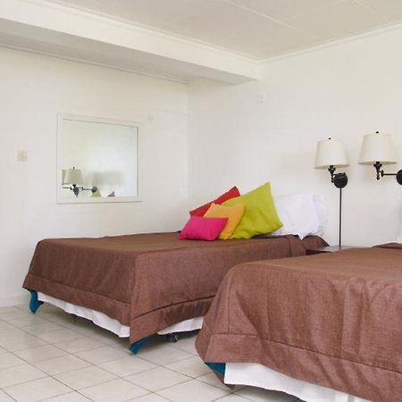Castle Comfort Lodge Roseau Quarto foto